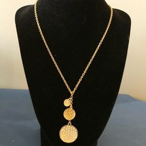 Vince Camuto triple disc gold necklace 21” Nwt
